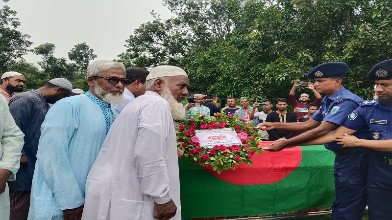 চাঁপাইনবাবগঞ্জে বীর মুক্তিযোদ্ধা এনামুল হক এবং আনোয়ার হোসেনের ইন্তেকাল,রাষ্ট্রীয় মর্যাদায় দাফন
